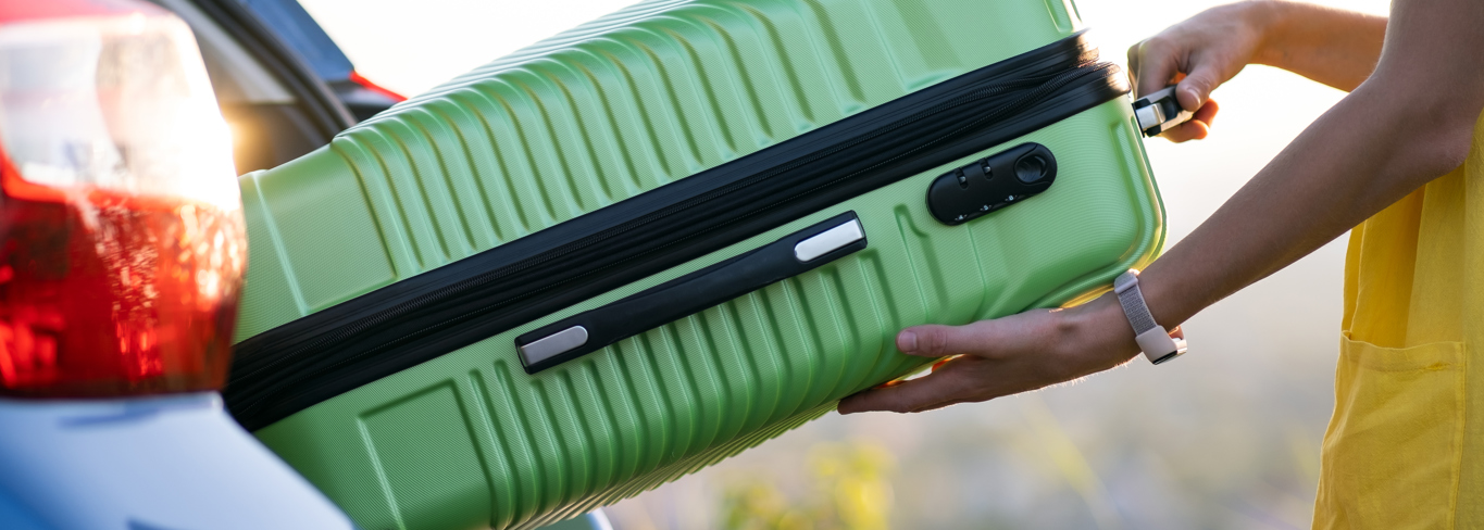 7 Essentials You Must Have Before You Start Your Dubai Road Trip 7 Essentials You Must Have Before You Start Your Dubai Road Trip