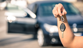 Tips to buy a used car in UAE - Gargash Insurance 